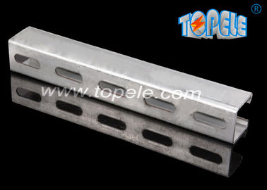 Schwarze HDG-Schlitze mit einfacher Stütze Unistrut-Kanal zur Unterstützung von Leitungen 41X 41MM