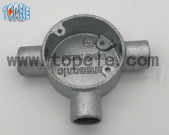 Aluminium / Formbares Eisen BS4568 Leitungs-Drei-Wege-Kreuzungskasse Langlebigkeit