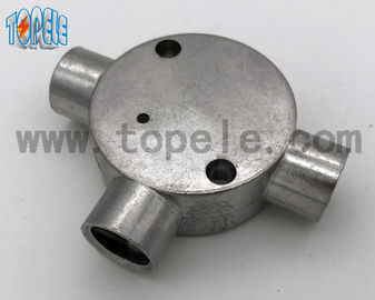 Aluminium / Formbares Eisen BS4568 Leitungs-Drei-Wege-Kreuzungskasse Langlebigkeit