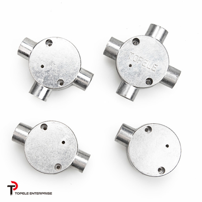 TOPELE 25MM Warmgetipptes Galvanisiertes Aluminium-Schnittfeld / Metallleitungskast mit BS4568-Standards/