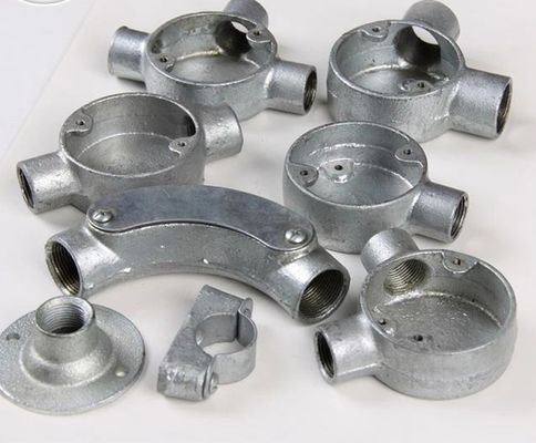 Verformbares Eisen-Aluminium-Elektrische Verbindungskiste Verzinkt 20 mm 25 mm